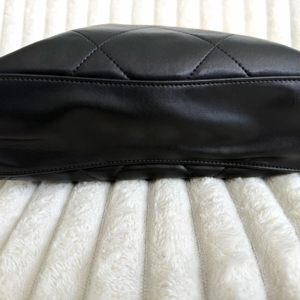 Quilted Black Chain-Handle Tote Bag - Picture 4 of 4